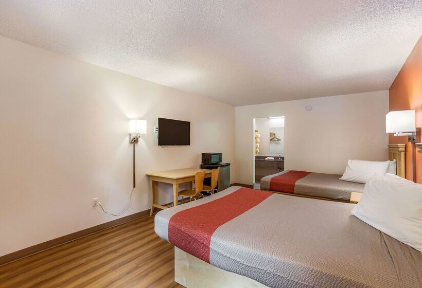 Motel 6 Macclenny, Fl