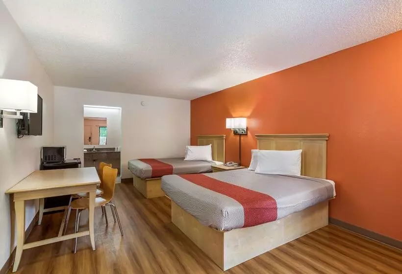 Motel 6 Macclenny, Fl