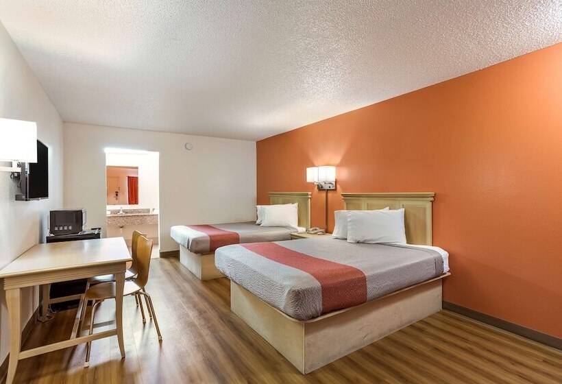 Motel 6 Macclenny, Fl