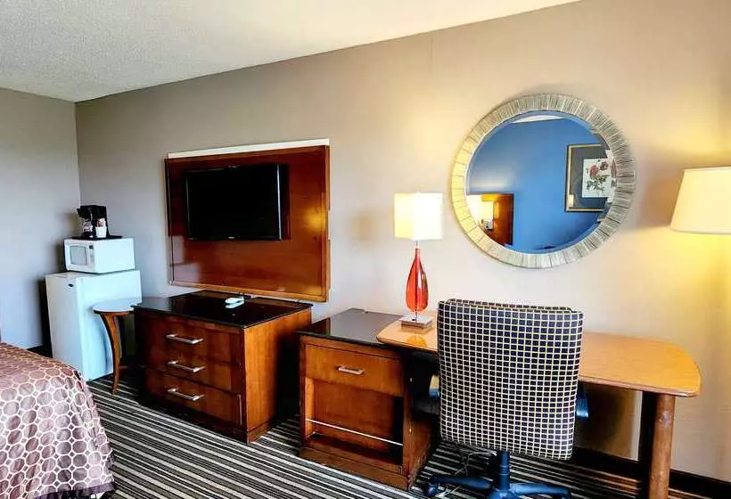 Мотель Americas Best Value Inn & Suites Foley