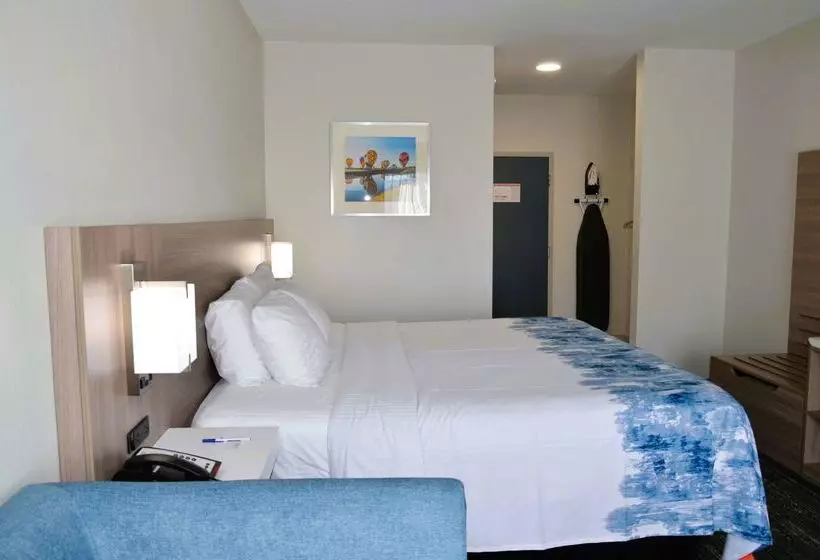 Мотель Americas Best Value Inn & Suites Foley