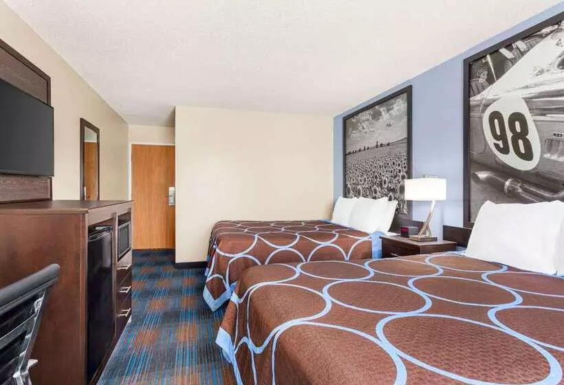 汽车旅馆  Super 8 By Wyndham Lenexa Overland Park Area/mall Area