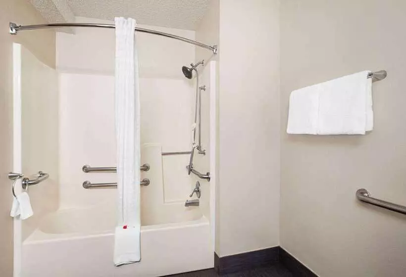 汽车旅馆  Super 8 By Wyndham Lenexa Overland Park Area/mall Area