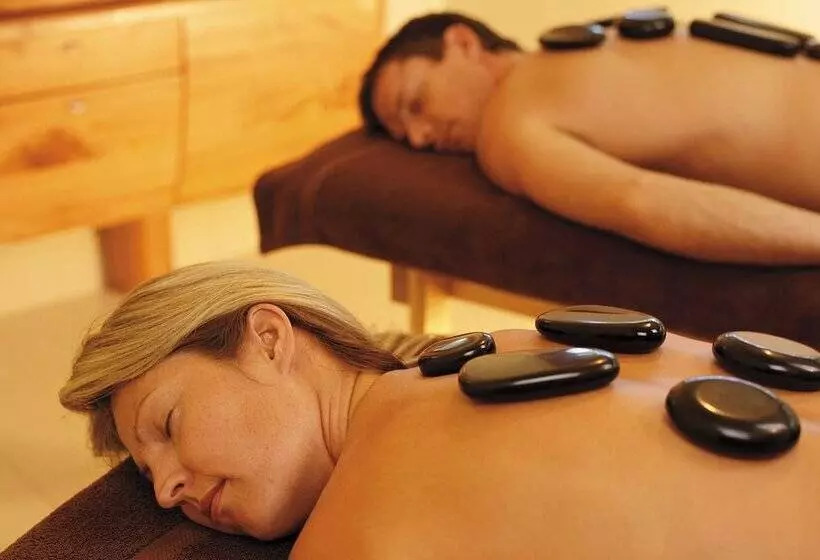 Ramada Resort By Wyndham Port Douglas