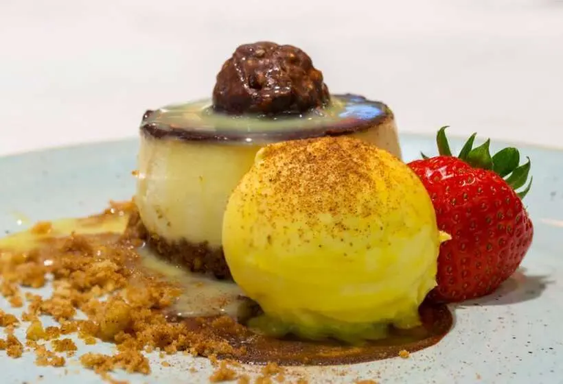 Bonnington Hotel & Leisure Centre