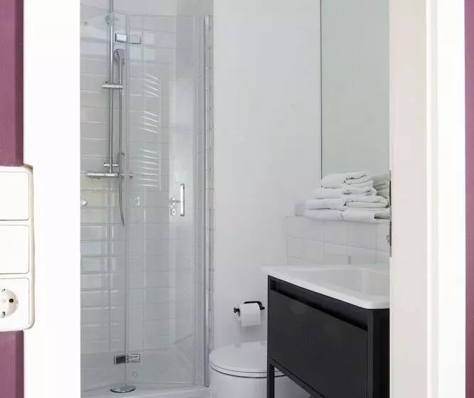 هتل Art Nouveau Am Kurfürstendamm