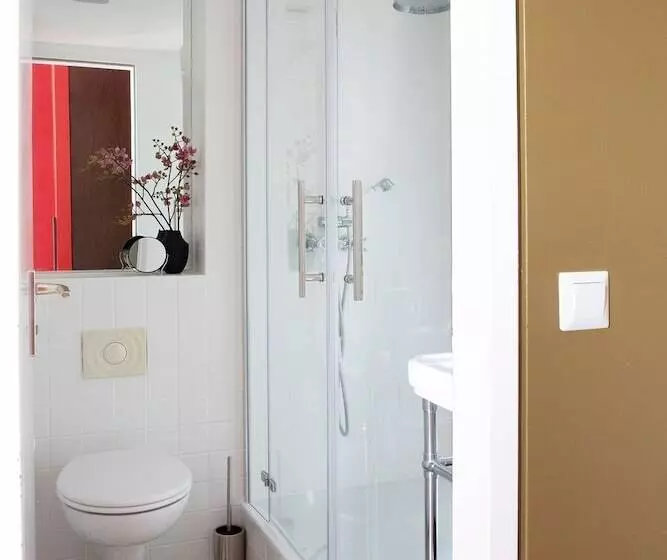 هتل Art Nouveau Am Kurfürstendamm