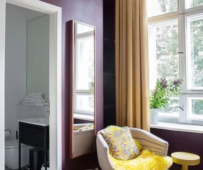 هتل Art Nouveau Am Kurfürstendamm