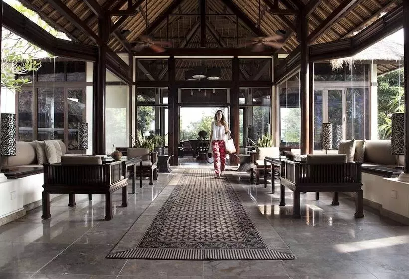 ホテル Banyan Tree Bintan