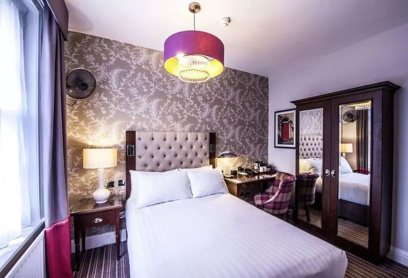 Hotel Doubletree By Hilton Cheltenham Cotswolds