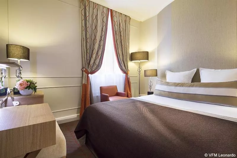 ホテル Hôtel Galileo Champs Elysées
