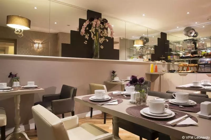 ホテル Hôtel Galileo Champs Elysées