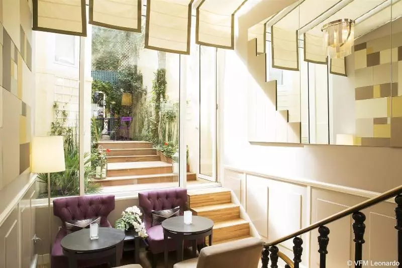 ホテル Hôtel Galileo Champs Elysées
