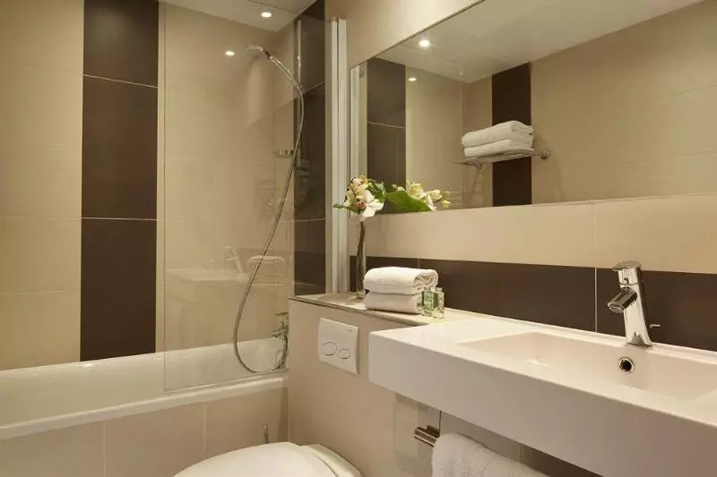 ホテル Hôtel Galileo Champs Elysées