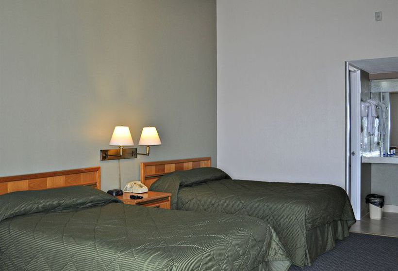 فندق Bradford Inn & Suites