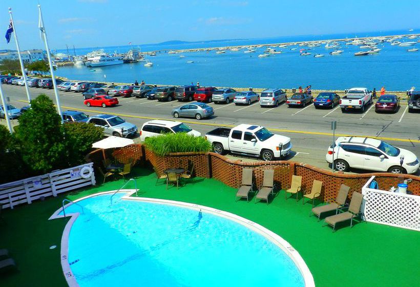 فندق Bradford Inn & Suites