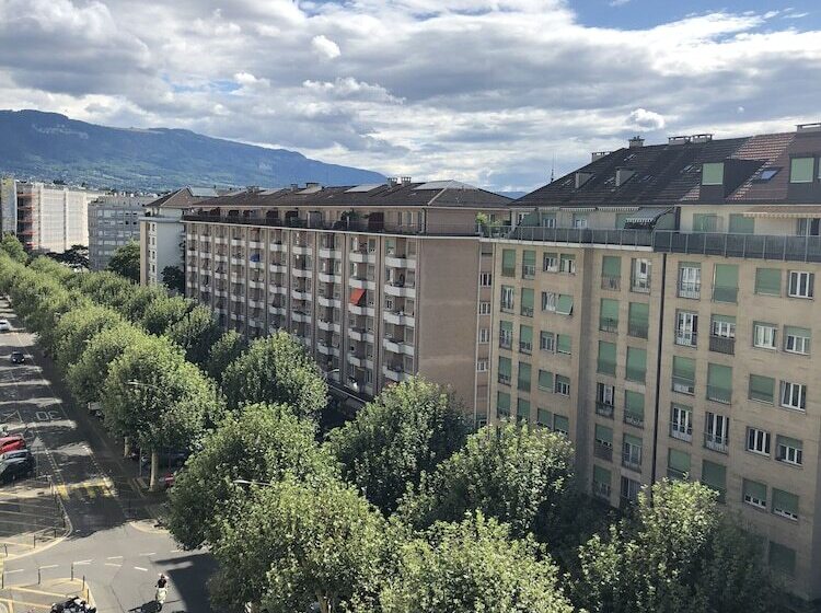 هتل Primadom Apart