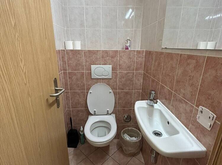 هتل Primadom Apart