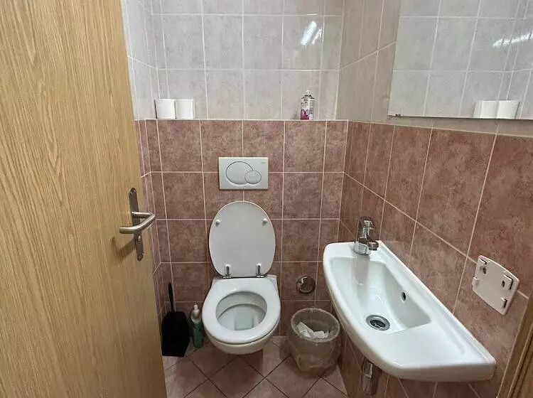 هتل Primadom Apart