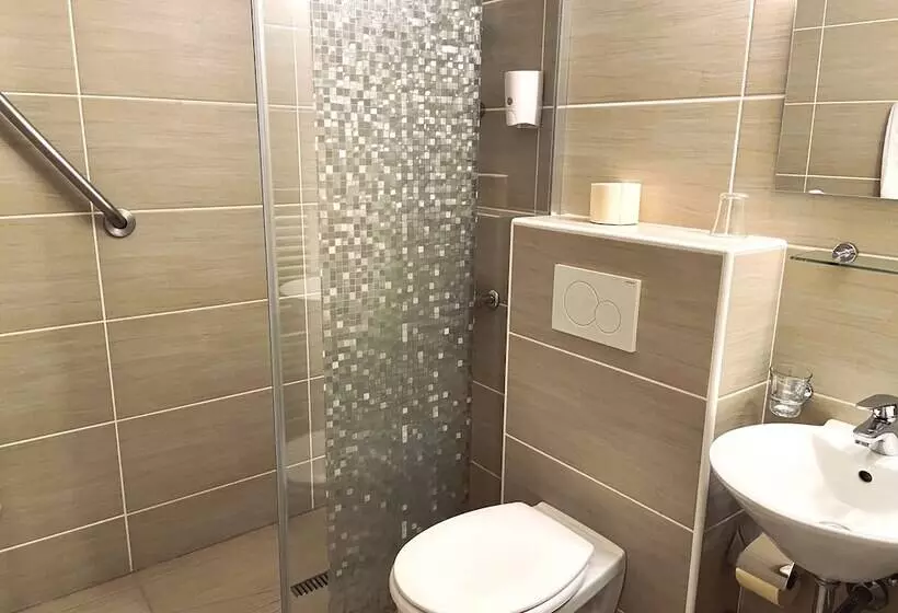 هتل Primadom Apart