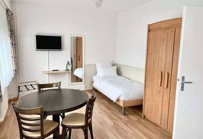 هتل Primadom Apart