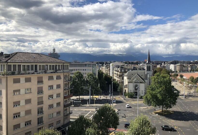 هتل Primadom Apart