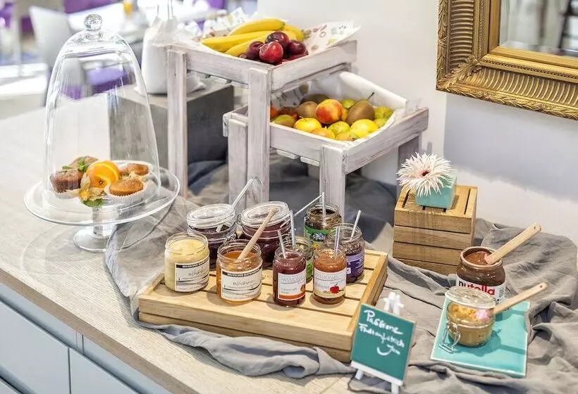 酒店 Indigo Dusseldorf Victoriaplatz, An Ihg