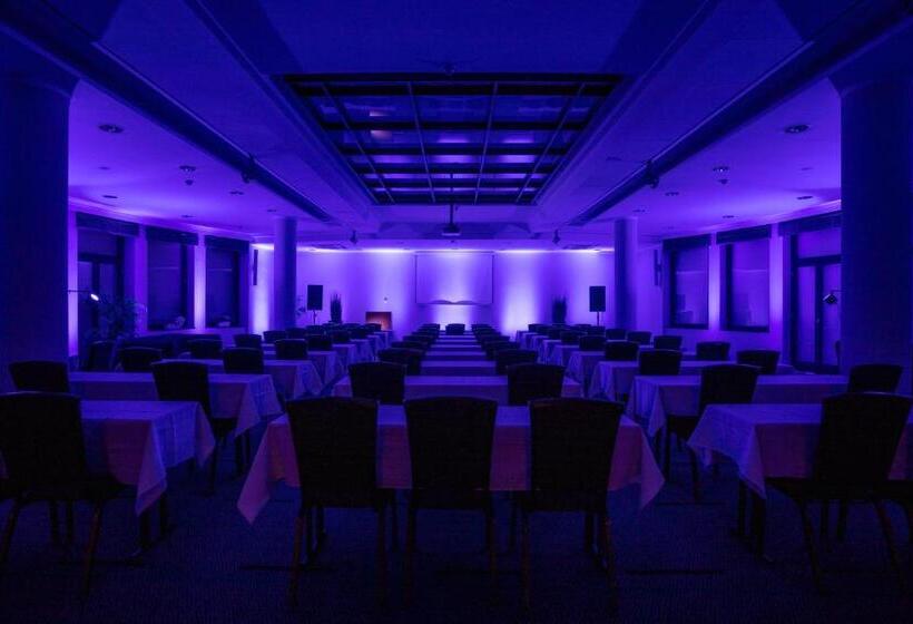 هتل Jalta Boutique