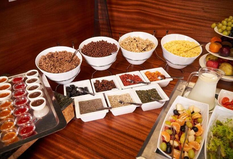 هتل Jalta Boutique