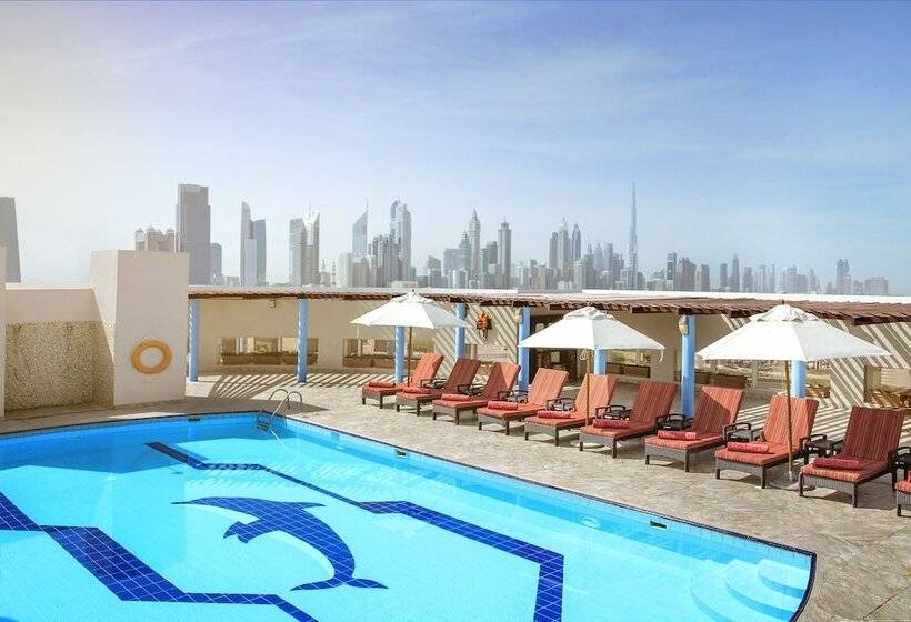 Отель Jumeira Rotana – Dubai