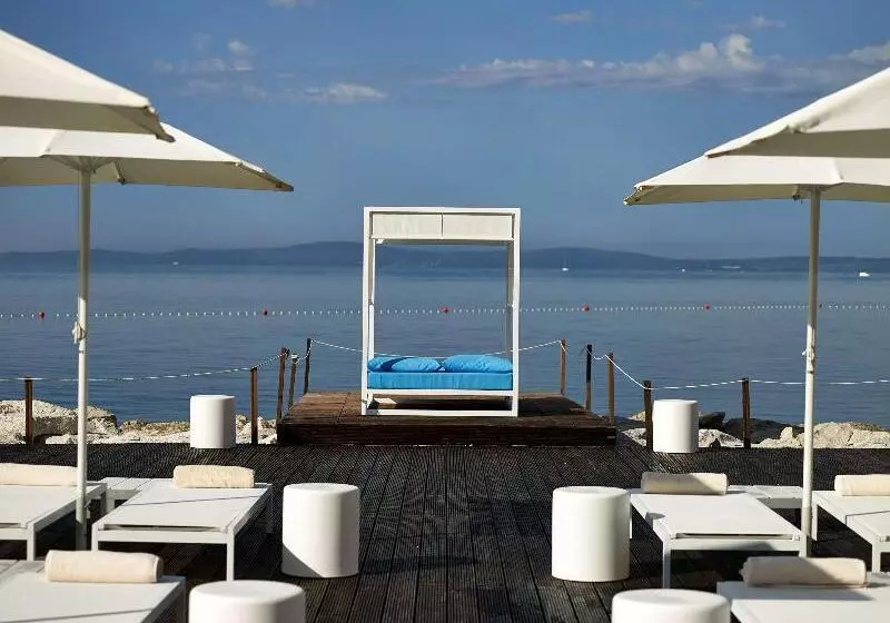 Hotel Radisson Blu Resort & Spa