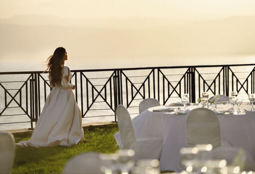 Mövenpick Resort & Spa Dead Sea