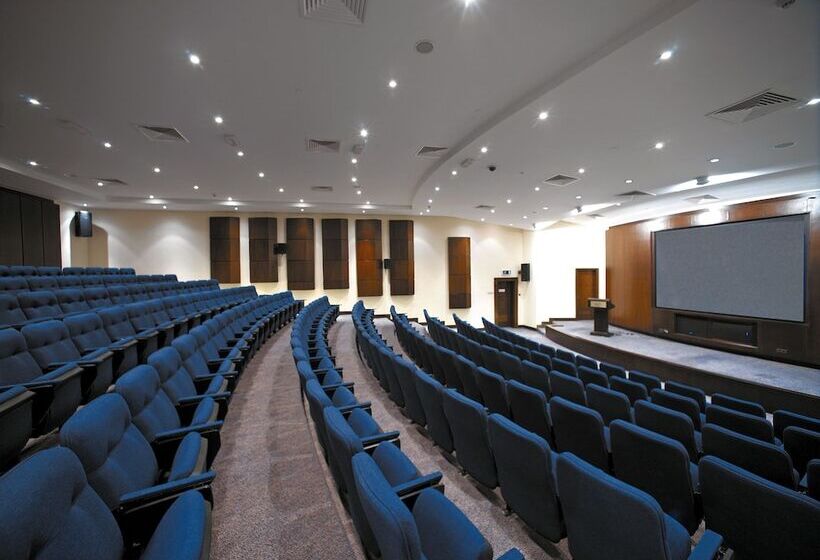 Mövenpick Resort & Spa Dead Sea