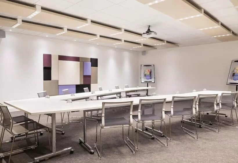 Novotel Paris Charles De Gaulle Airport