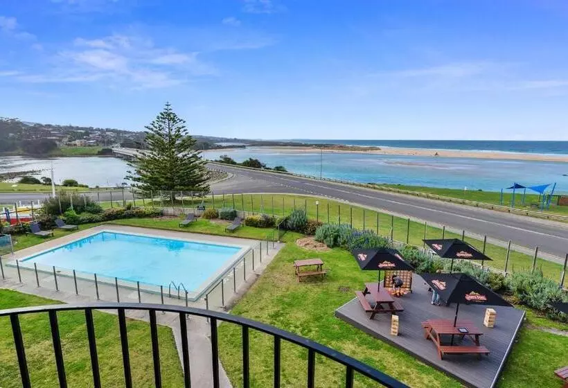 Scamander Beach Resort