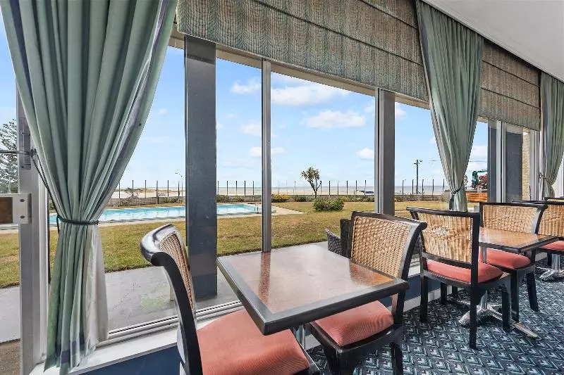 Scamander Beach Resort