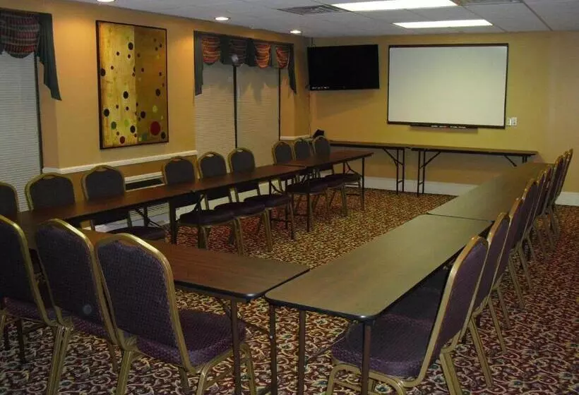 Отель Americas Best Value Inn Goodlettsville Nashville N