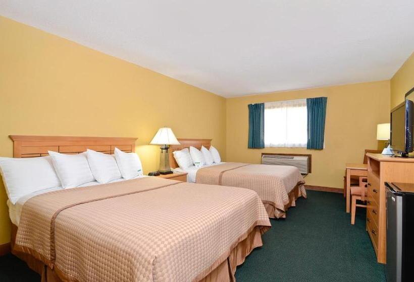 Отель Americas Best Value Inn Iola