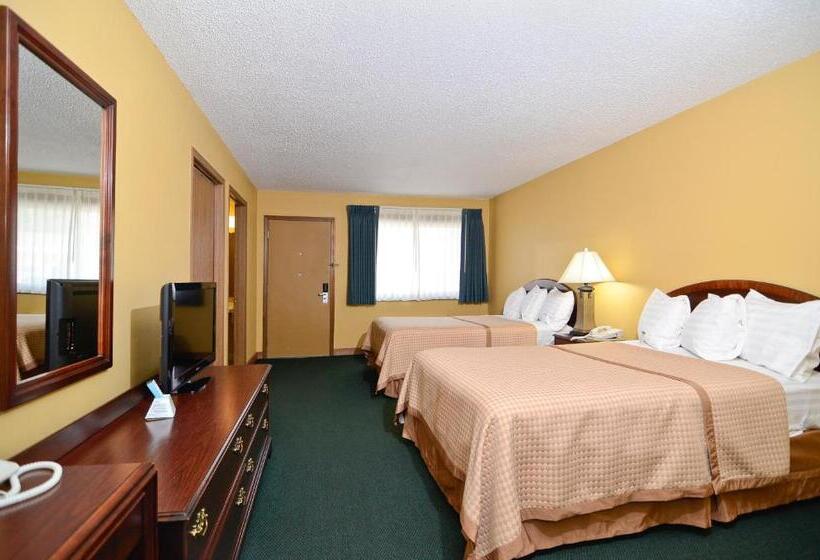 Отель Americas Best Value Inn Iola