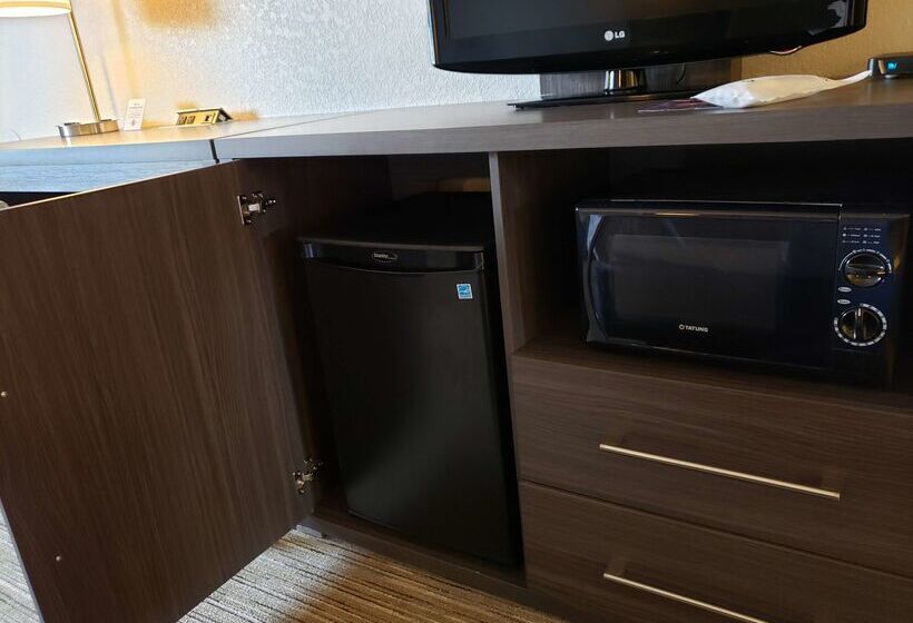 فندق Best Western Dickson