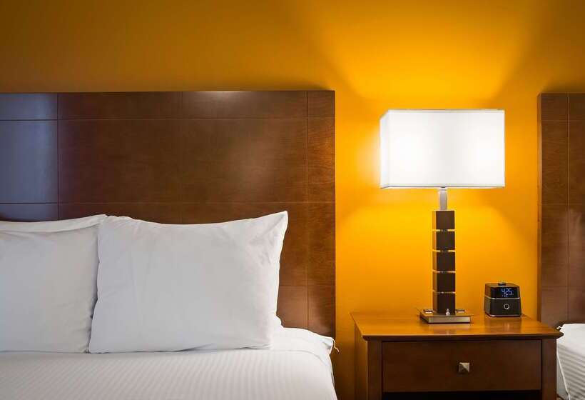 בית מלון כפרי Best Western Falcon Plaza   Bowling Green