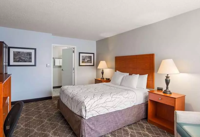 ホテル Best Western Fredericksburg