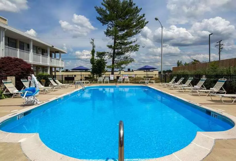 ホテル Best Western Fredericksburg