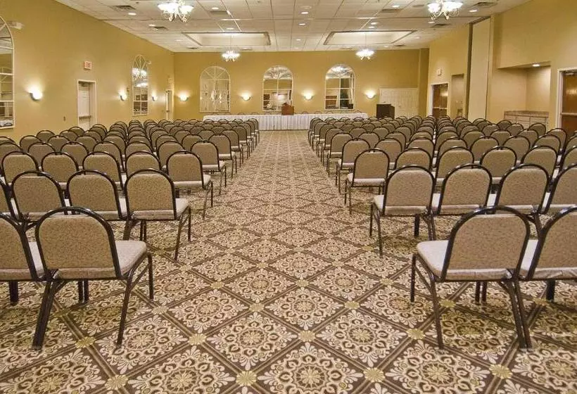 هتل Best Western Of Alexandria Inn & Suites & Conference Center