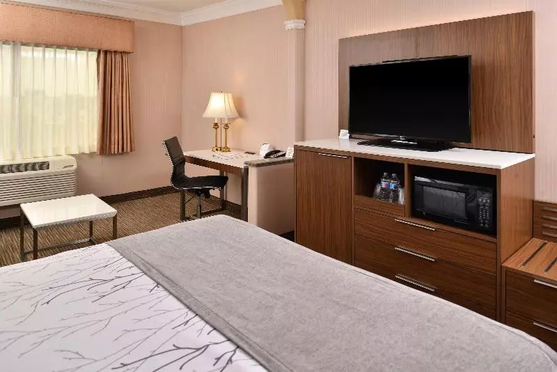 Best Western Plus Suites Hotel   Los Angeles Lax Airport