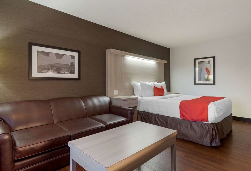 هتل Best Western Plus Village Park Inn