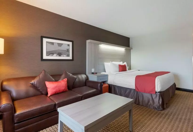 בית מלון כפרי Best Western Plus Village Park Inn