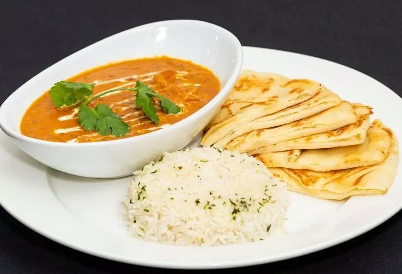 בית מלון כפרי Best Western Plus Village Park Inn