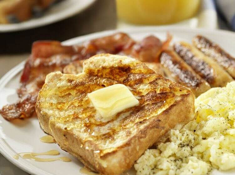 هتل Best Western Plus Village Park Inn