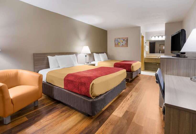 בית מלון כפרי Econo Lodge